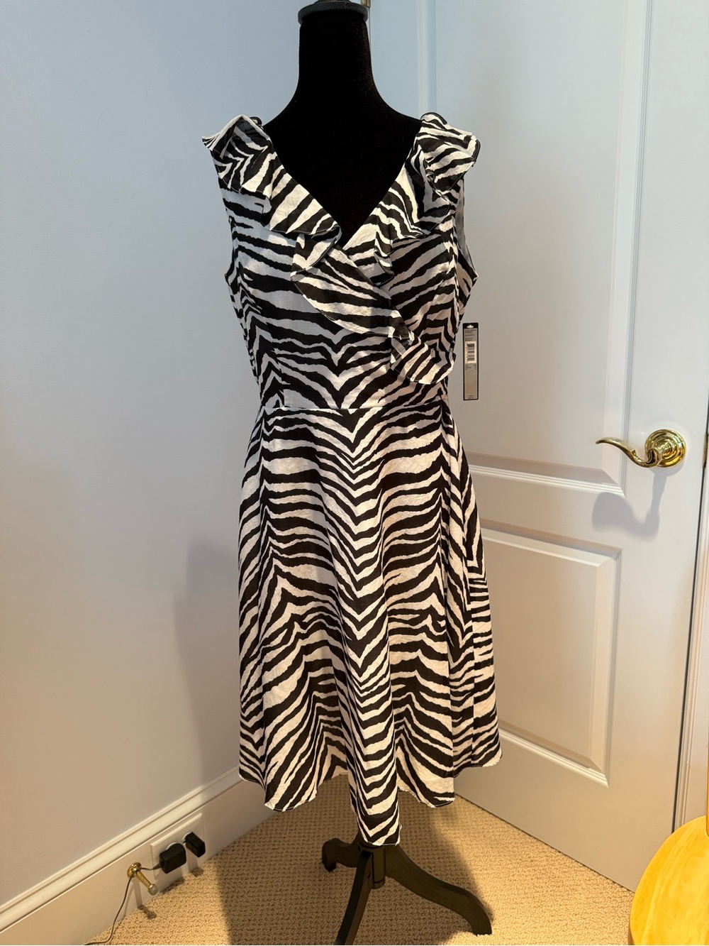 Tahari Black and White Zebra Print Midi Dress